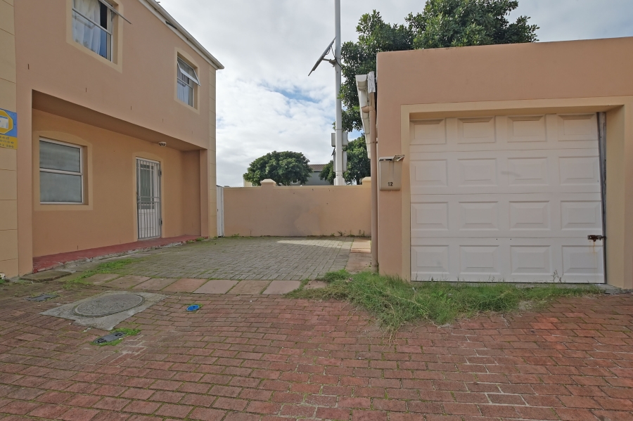3 Bedroom Property for Sale in Parklands Western Cape